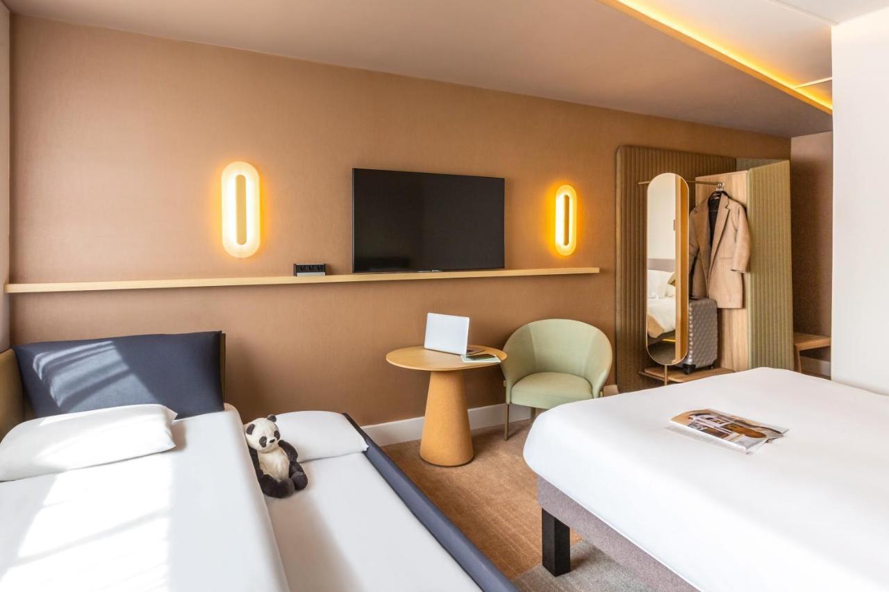 Superior Room 1 Double Bed 2 Sofa Beds